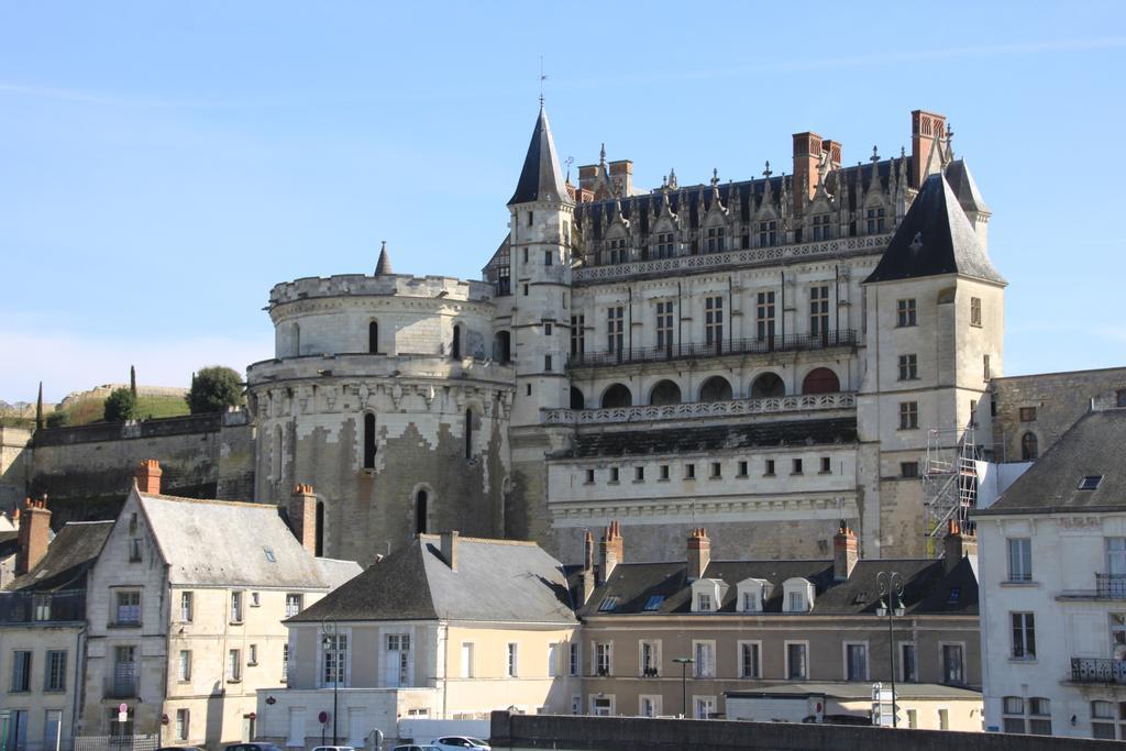 Sur Les Toits D'Amboise Apartman Kültér fotó